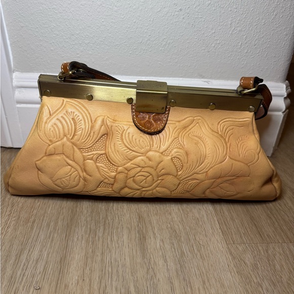 Patricia Nash Ferrara frame satchel - Picture 2 of 9